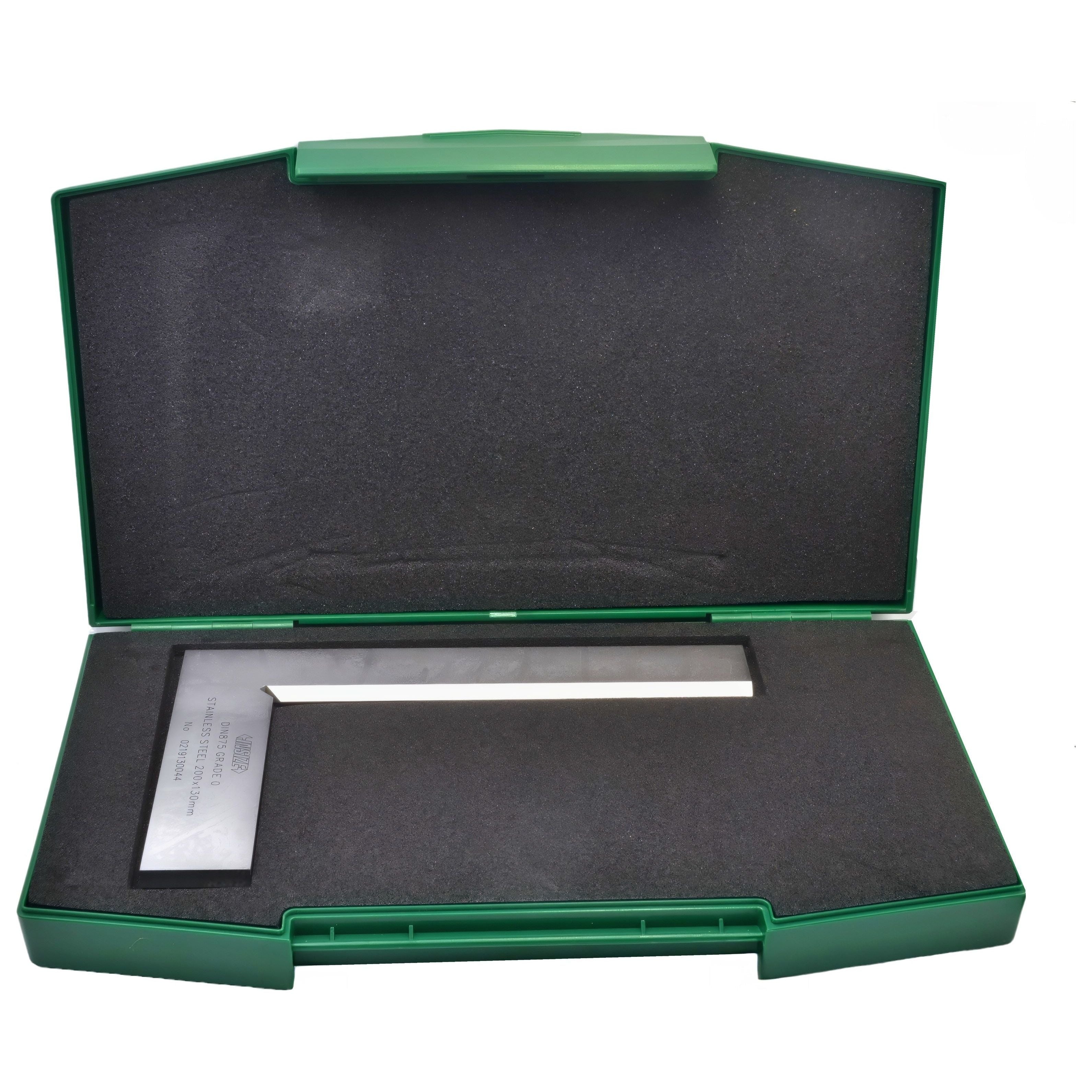 Insize Beveled Edge Square 200×130 mm Grade 0 Series 4790-2000